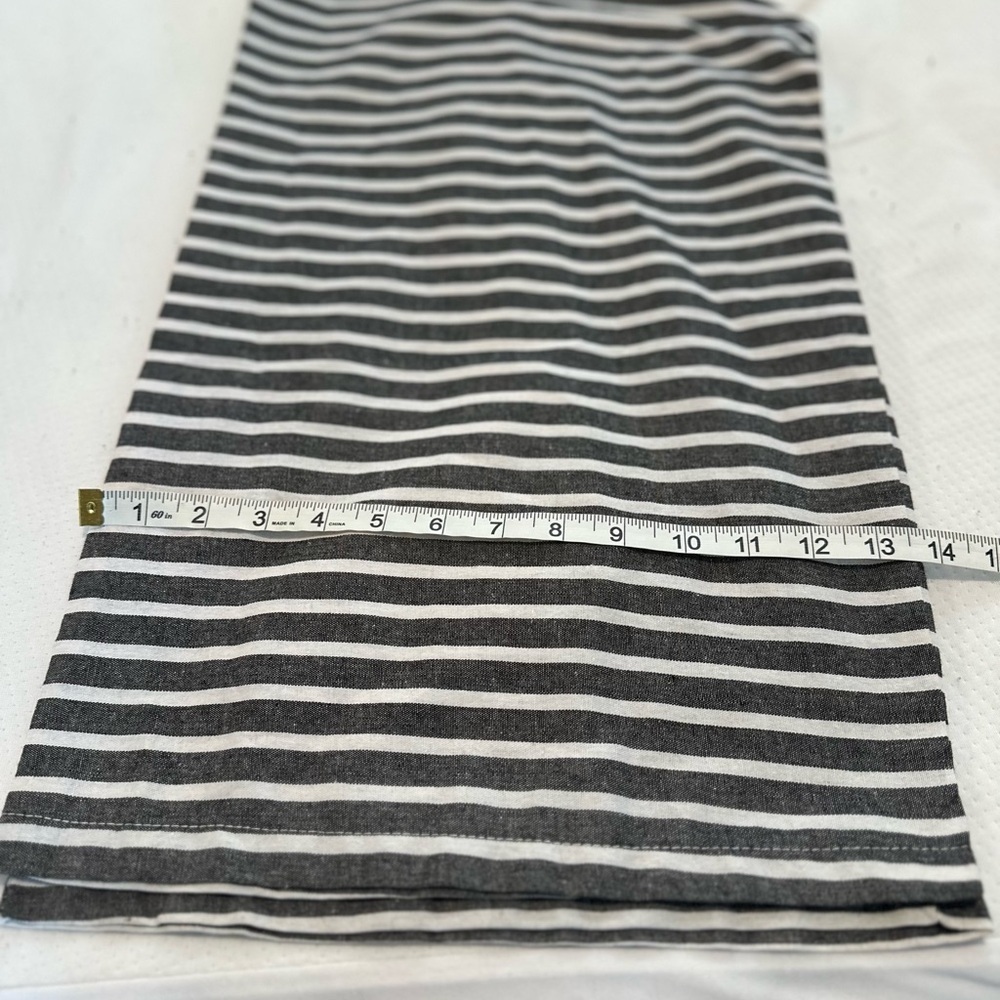 NWOT Women’s Sz: M Gray & White Striped Wide Leg Cropped Halter Belted Jumpsuit. - Picture 8 of 11